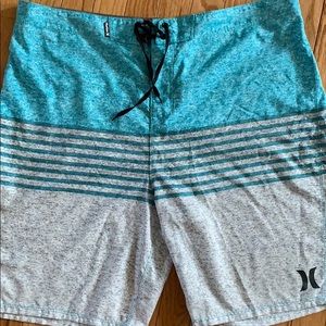 Hurley men’s board shorts